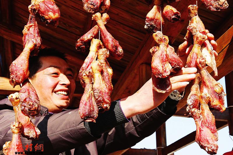   �������u������