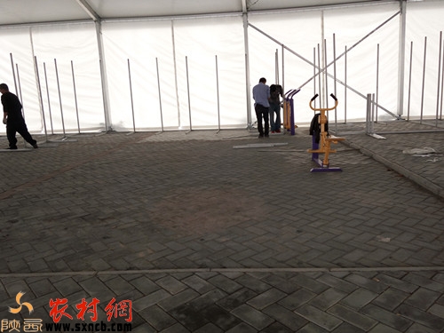 ������չ���F(xi��n)���Ľ�������