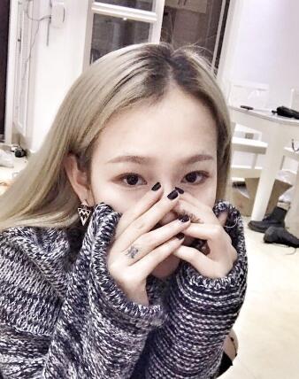 ��������С�ɐ��Y�ϼ�id��B ��������С�ɐ���Ƭ�ϼ�