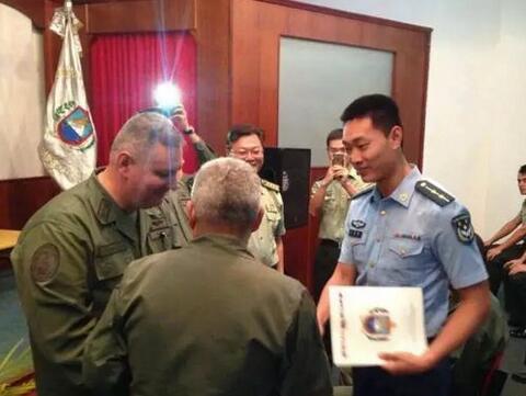 �������ӝh�����ʫC�˄��¹��½�B �����ʫC�ˌW(xu��)У�挍��(j��ng)�v