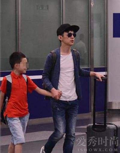 ����ֶ�����l����һ�D�Y�������� ����ֶ�ӬF(xi��n)���옷�󱾠I