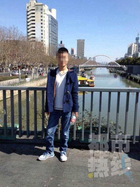 �dƽ26�q�����ܲ���ײ���� ����ȫ�ǌ���Ŀ����